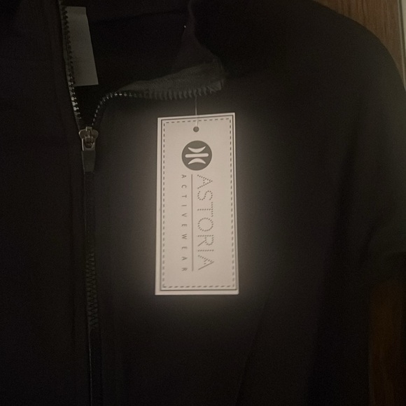 ASTORIA VELOCITY SEAMLESS ZIP UP - BLACK / MEDIUM - Picture 6 of 8